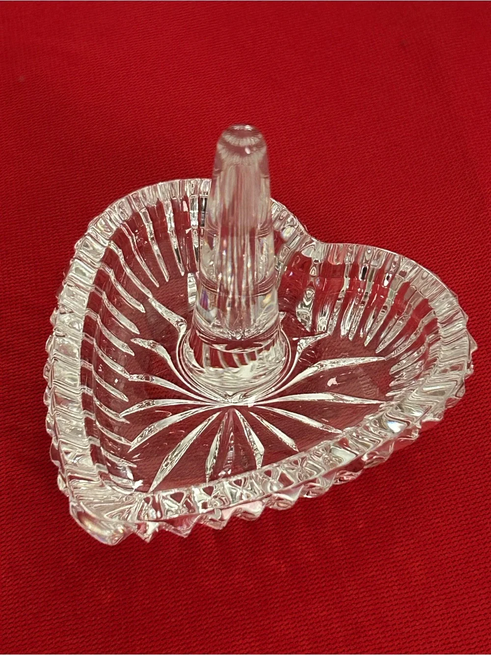 Waterford Crystal Clear Heart Ring Stand with Faceted Peg